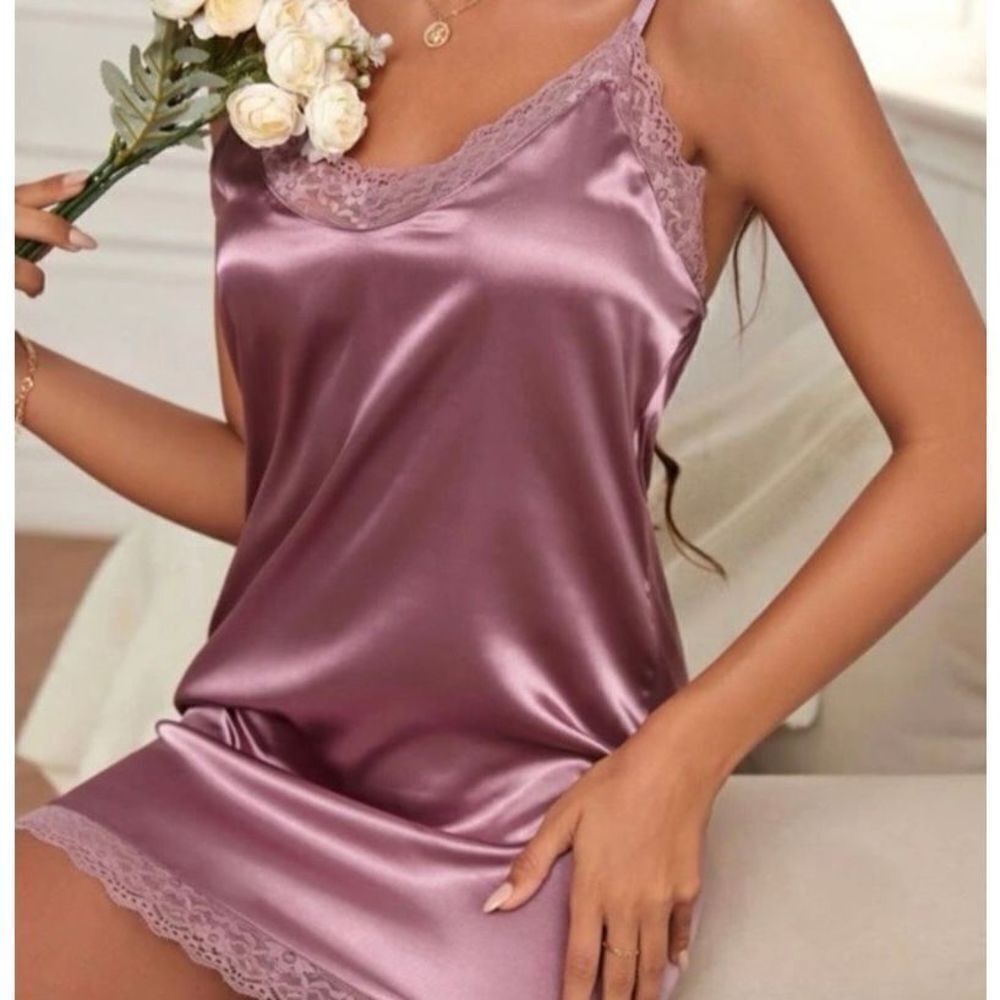 Boutique Sexy V-Neck Lace Trim Satin Chemise Cami Teddy Nightgown - Picture 4 of 7